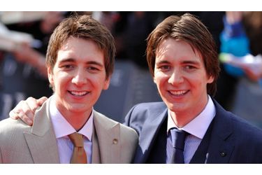 Les jumeaux interprètent les frères de Ron Weasley.