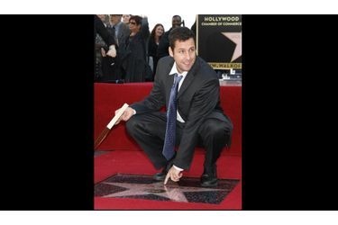 L’acteur Adam Sandler a inauguré son étoile sur le Hollywood Walk of Fame, à Los Angeles.