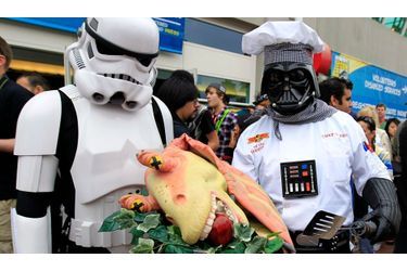 Au Comic-Con de San Diego, des fans rendent hommage à la célèbre saga signée George Lucas, Star Wars.