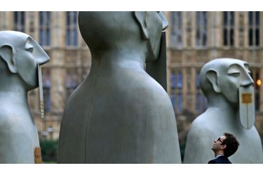 C’est le nom des dix sculptures du mexicain Rivelino, placées près du Parlement anglais à Londres. Ces statues font le tour de l’Europe à l’occasion du bicentenaire de l’indépendance mexicaine.
