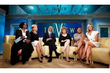 Mercredi soir, Barack Obama était l’invité du talk-show The View sur ABC. Sur le plateau, était également présente Whoopi Goldberg, qui participe régulièrement à l’émission.