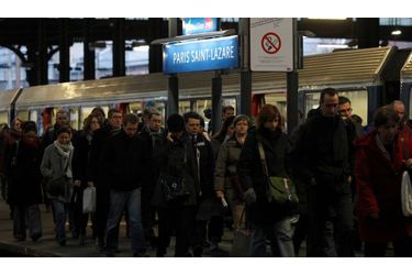 Les joies de la grève SNCF à Paris Saint-Lazare ce matin....