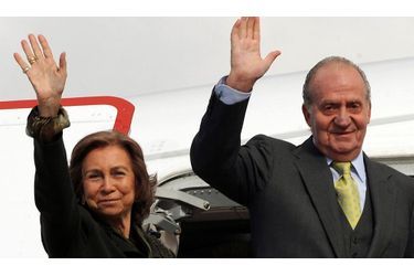 L'ancienne génération de monarques. Juan Carlos, roi d'Espagne et son épouse Sofia, fille du défunt roi Paul 1er de Grèce. 