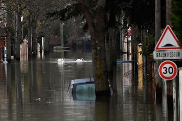 Inondations à Villeneuve-le-Roi