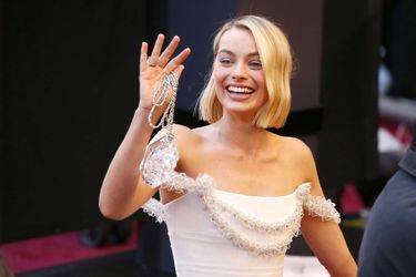 Margot Robbie dans une robe Chanel aux Oscars 2018
