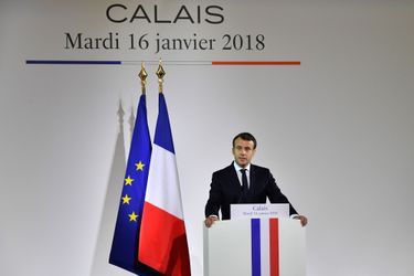 Emmanuel Macron, à Calais mardi.