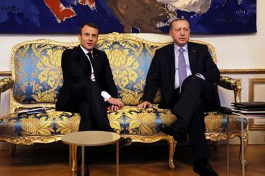 Emmanuel Macron et Recep Tayyip Erdogan à l&#039;Elysée, vendredi.