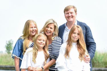 La reine Maxima et le roi Willem-Alexander des Pays-Bas avec leurs filles les princesses Catharina-Amalia, Alexia et Ariane le 7 juillet 2017