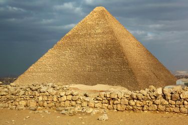 La pyramide de Khéops (Égypte) de nos jours.