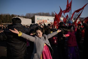 Les Nord-Coréens rendent hommage à Kim Jong Il, le 16 février 2019 à Pyongyang.