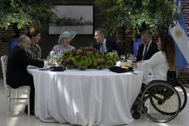 La reine Margrethe II de Danemark avec le couple présidentiel argentin à Buenos Aires, le 18 mars 2019