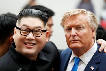 Les sosies de Donald Trump et de Kim Jong-un à Hanoï, au Vietnam, le 22 février 2019.