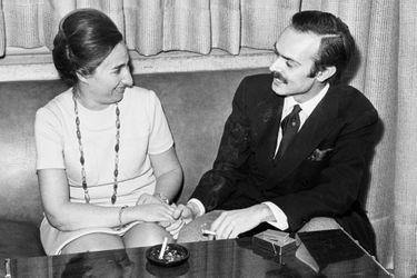 L’infante Margarita d'Espagne avec Carlos Zurita, le jour de leurs fiançailles le 1er mars 1972