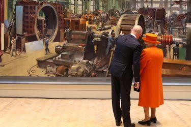 La reine Elizabeth II au Science Museum à Londres, le 7 mars 2019