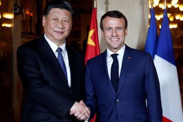 Emmanuel Macron et Xi Jinping à la villa Kérylos, à Beaulieu-sur-Mer.