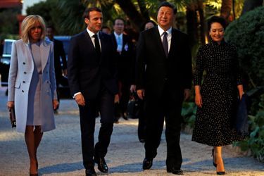 Les couples présidentiels français et chinois dimanche à la villa Kérylos, à Beaulieu-sur-Mer.