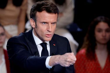 Emmanuel Macron dans l'émission de TF1 «La France face à la guerre»;