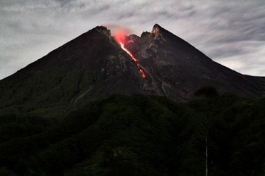 Le volcan Merapi sur l&#039;île de Java, le 4 février 2019.
