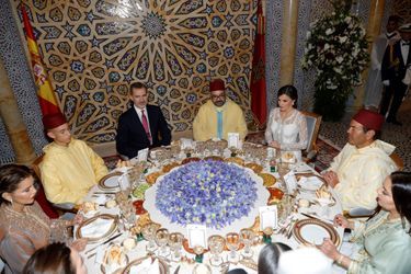 Le prince Moulay El Hassan du Maroc avec la famille royale marocaine et le couple royal espagnol, à Rabat le 13 février 2019