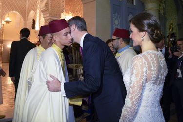 Le prince Moulay El Hassan du Maroc avec le roi Felipe VI et la reine Letizia d'Espagne, à Rabat le 13 février 2019