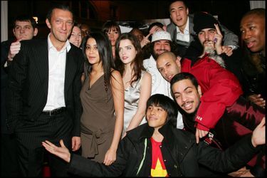 Leïla Bekhti et l&#039;équipe du film &quot;Sheitan&quot; au Grand Rex , le 21 janvier 2006.