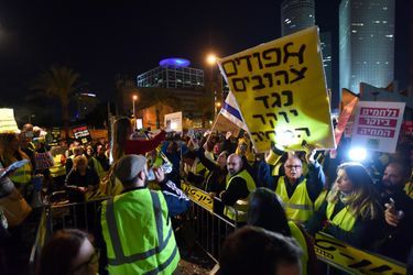 Manifestation de "gilets jaunes" à Tel Aviv, en Israël, le 22 décembre 2018.