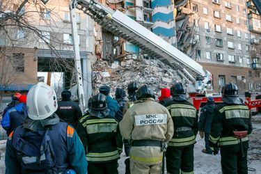 L'explosion d'un immeuble due au gaz à Magnitogorsk, en Russie, a causé la mort d'au moins 37 personnes.