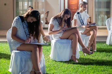 Les candidates à Miss France passent le test de culture générale