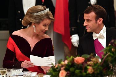 La reine Mathilde de Belgique avec Emmanuel Macron, à Bruxelles le 19 novembre 2018