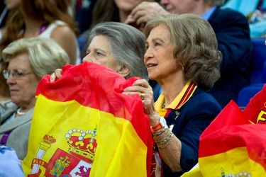 La reine Sofia d'Espagne et sa soeur la princesse Irene de Grèce, le 12 août 2012