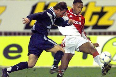 Thierry Henry sous le maillot monégasque.