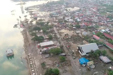 L&#039;île des Célèbes, en Indonésie, a été frappée par un puissant séisme et tsunami.