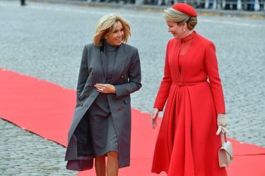 Brigitte Macron et la reine Mathilde. 