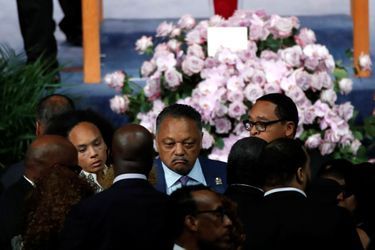 Le monde de la musique rend un dernier hommage à Aretha Franklin, ce vendredi à Détroit. La "Reine de la Soul" est morte à 76 ans le 16 août, des suites d'un cancer du pancréas. Jesse Jackson était présent.