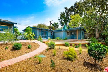 Julia Roberts met en location sa maison à Malibu pour 10 500 dollars par mois. 