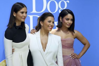 Nina Dobrev, Eva Longoria et Vanessa Hudgens à l&#039;avant-première de &quot;Dogs Day&quot; à Los Angeles, dimanche 5 août