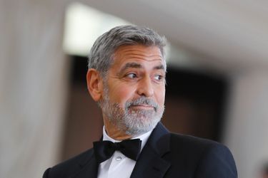 1) George Clooney – 239 millions de dollars 