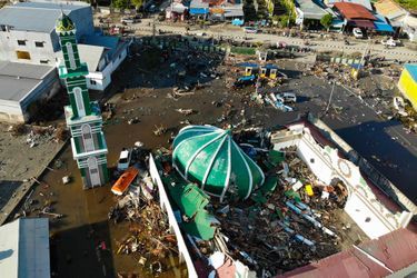 Sur l&#039;île des Célèbes, en Indonésie, le 1er octobre 2018, après le séisme suivi d&#039;un tsunami.
