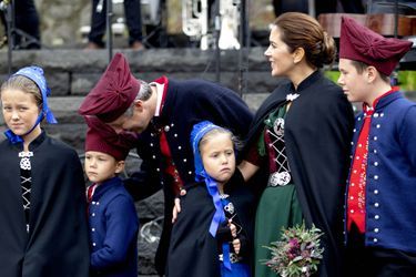 La princesse Mary et le prince Frederik de Danemark avec leurs enfants aux îles Féroé, le 23 août 2018