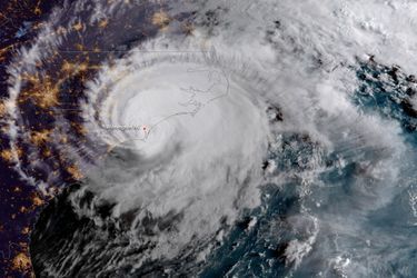 L'oeil de l'ouragan sur une image satellite.