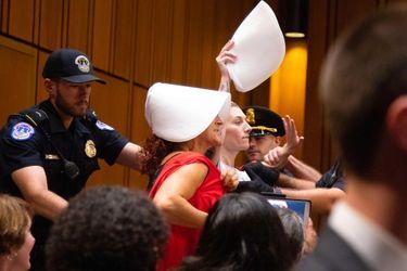 Protestation pendant l'audition de Brett Kavanaugh au Capitole, le 5 septembre 2018.