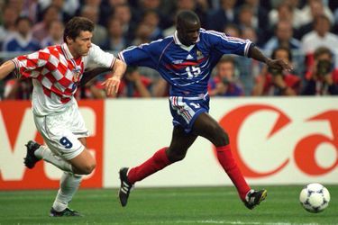 Lilian Thuram face à Davor Suker, buteur croate face à la France en demi-finale de la Coupe du monde, le 8 juillet 1998