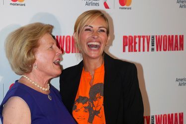 Julia Roberts et Barbara Marshall à Broadway pour assister au musical "Pretty Woman", jeudi 2 août 2018