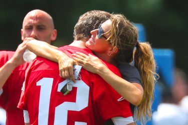 Gisele Bündchen au stade Gillette pour rendre visite à son mari Tom Brady à l’occasion de son 41ème anniversaire, le 3 août 2018