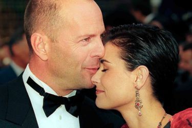 Bruce Willis et Demi Moore à la première du film "Le Cinquième Élément" à Cannes, le 7 mai 1997.