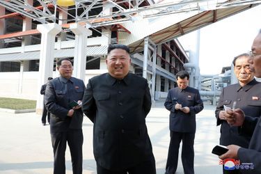 Kim Jong Un à Pyongan le 1er mai 2020, selon l&#039;agence de presse gouvernementale de la Corée du Nord.