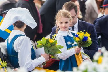 La princesse Estelle de Suède avec ses parents à Stockholm, le 6 juin 2018