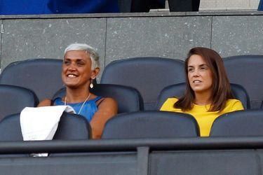 Erika Choperena et la mère d&#039;Antoine Griezmann, Isabelle, en 2014 pour le transfertdu footballeur à l&#039;Atletico Madrid