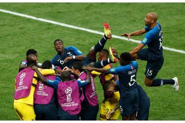 France Croatie : La Finale De La Coupe Du Monde De Football En Direct Et En Photos   ( 83