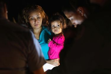 Arrestation d'une Hondurienne et de sa petite fille au Texas, le 12 juin 2018.